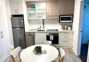 H2O Holiday Apartments - Unit 4 in North Haven