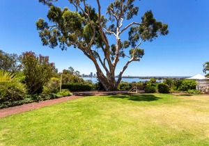 High Tor Apartment 6 in Perth