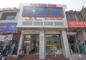 Hotel Golden Galaxy