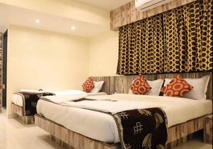 Hotel Golden Inn