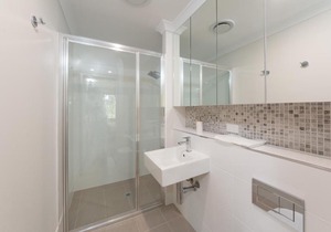 Lakeview Suite 19 in Rockingham
