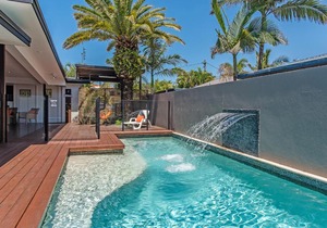 Marcoola House, Pet Friendly, Sunshine Coast in Marcoola