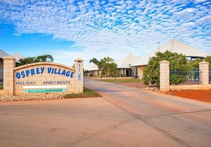 Osprey Holiday Village Unit 120 - Colourful 3 Bedroom Holiday Villa with a Pool in the Complex in Exmouth