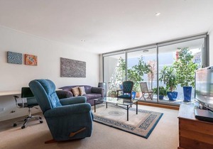 Stylish 2 Bedroom Home in Camperdown in Sydney