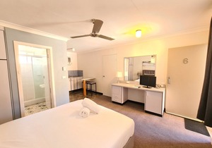 Woolgoolga Beach Motel Unit 6 in Woolgoolga