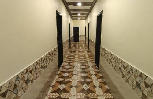 Kurla Hotel | 100 m² Hotel ∙ 3 guests