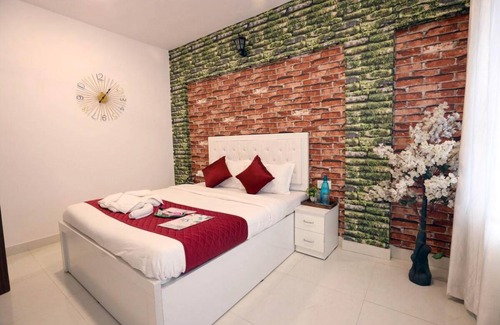 Kandivali East Apartment | 350 m² Apartment ∙ 1 bedroom ∙ 3 guests