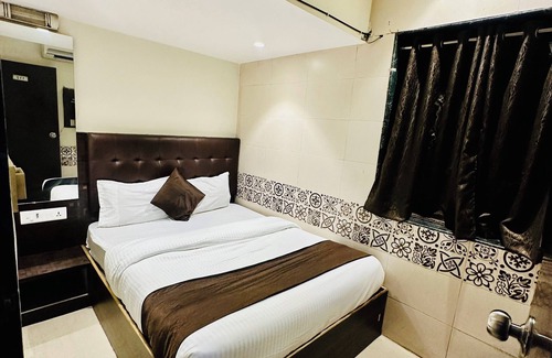 Kismat Nagar Hotel | HOTEL KALPANA RESIDENCY