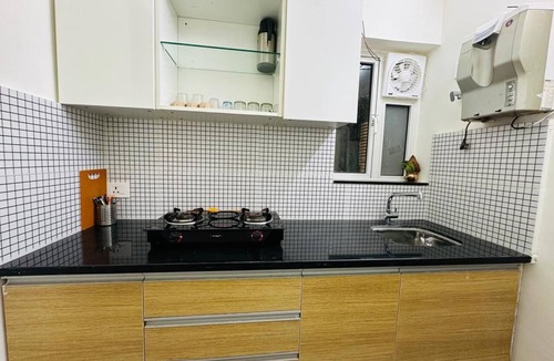 Malad East Apartment | 1BR Service apartment 1202 Malad by Florastays