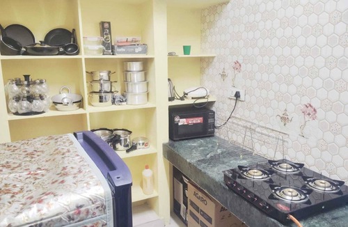 Mehdipatnam Apartment | 2 BHK Beautifully Furnished Apartment with Kitchen, Attached Bathroom Parking