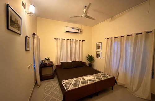 Kolkata Apartment | 2 BHK Vintage Kolkata Apartment With Free Breakfast