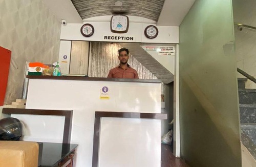 Kurla West Hotel | 23 m² Hotel ∙ 4 guests