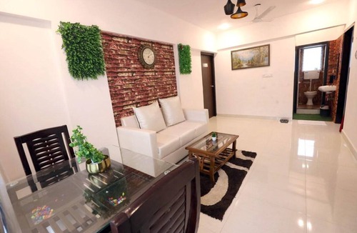 Kandivali East Apartment | 350 m² Apartment ∙ 1 bedroom ∙ 3 guests