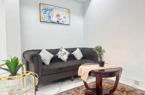 Hyderabad Apartment | 3BHK Luxurious Apt - Valley House #00202 Main CityCentre Hyd