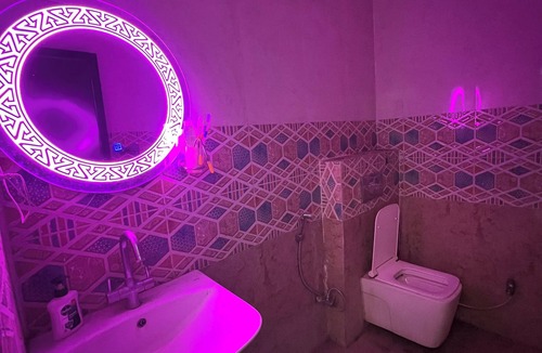 Allahabad Villa | A beautiful room and place to stay and enjoy.