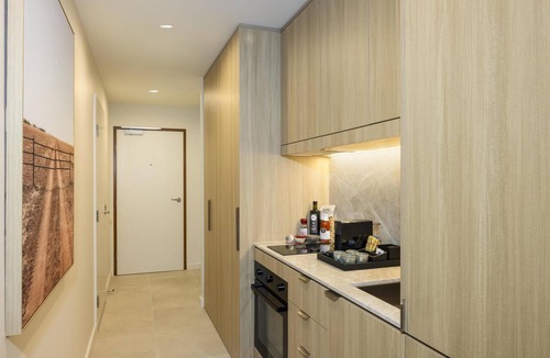 Chermside Hotel | Adina Chermside Brisbane