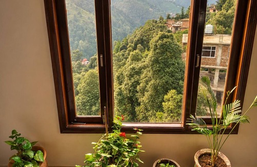 Shimla House | Adorable 3-bedroom luxury house with modular kitchen in peaceful Jutogh