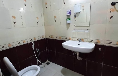 White Town Hotel | Ajantha Guest House