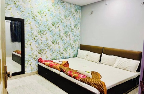 Ajmer Hotel | Ajmer Hotel Aliza nr. Diggi Chowk