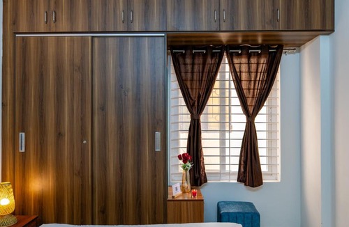 Domlur Hotel | Alaya Stays SLV Ventures Urban Stay Apartments