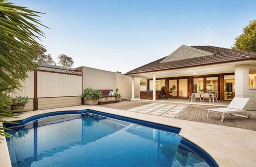 Alphington House | Alphington Retreat: Pool, Spa and Home Cinema