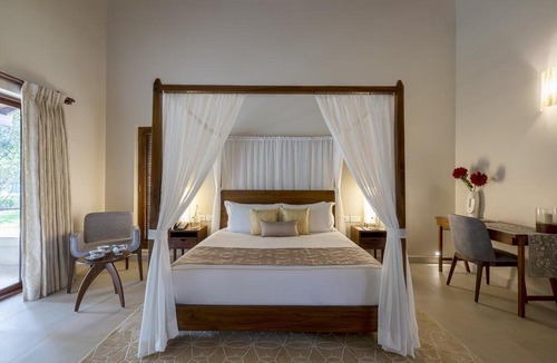 Kudal Hotel | Amã Stays & Trails Villa Siolim, Goa