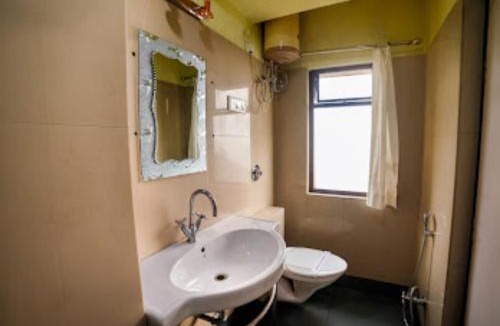 Karsiyang Hotel | Amarjeet Hotel