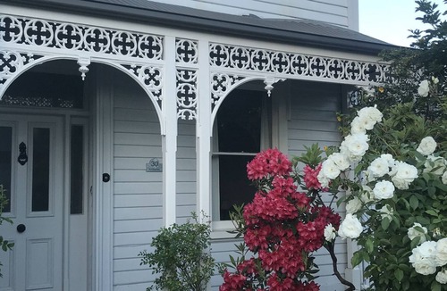 Hobart Central Business District House | Amberley - circa 1880's luxury Ideal larger groups 5 b’rooms sleeps 9