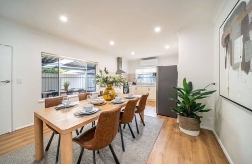 Payneham House | Ambrosia—Relaxed Character Stay near Norwood