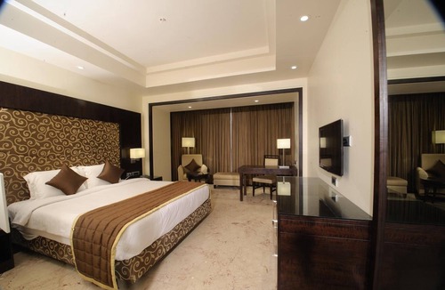 Kalapettai Hotel | Anandha Inn Convention Centre and Suites