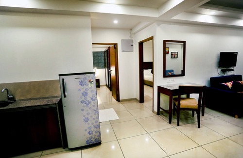 Vastrapur Apartment | Apartment 1 - The Park Residency in Ahmedabad
