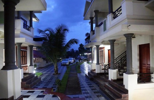 Thalassery Resort | Aroma Ayur Heritage