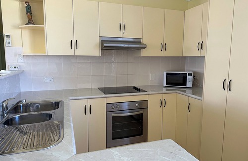 Thulimbah House | 'Avalon' - Small group or family getaway