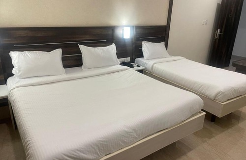 KK Nagar Hotel | Avenue 11 Premium Stays Madurai