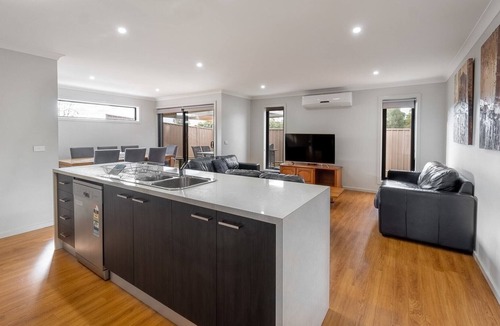 Jackass Flat House | Averys Retreat Summar
