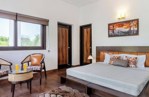 South West Other | Barkat Villa 4BHK Pool Villa ,15 Min Airport