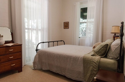 Mapleton Cabin | Baxter Lodge - Country Hinterland Escape