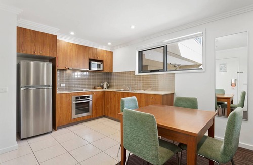 Geelong Hotel | Bayside Geelong Hotel & Apartments, an Ascend Collection Hotel