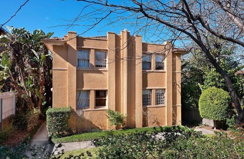 Neutral Bay Apartment | BB009 - Neutral Bay Village Living | Modern Comfort