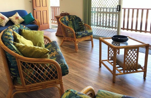Tin Can Bay House | BEACH ESCAPE