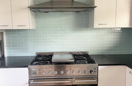 Mona Vale Apartment | Beachside townhouse at Mona Vale beach, spacious and modern , footsteps to beach