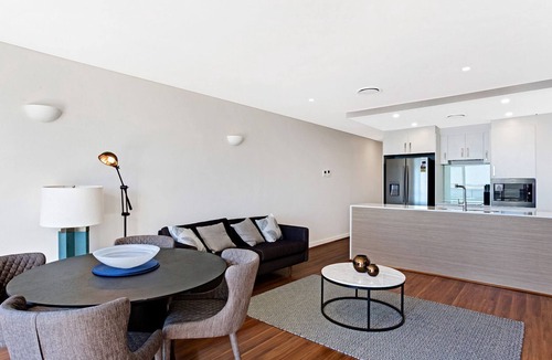 Shoal Bay Apartment | Beautiful penthouse apartment in Shoal Bay