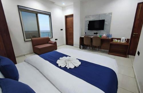 Greater Noida Hotel | Belle Tree Hotel