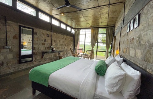 Bail Hongal Bed & Breakfast | BEVINA MANE 103