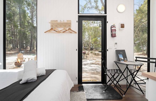 Black Range House | Bilby Park Escape 2 by Tiny Away
