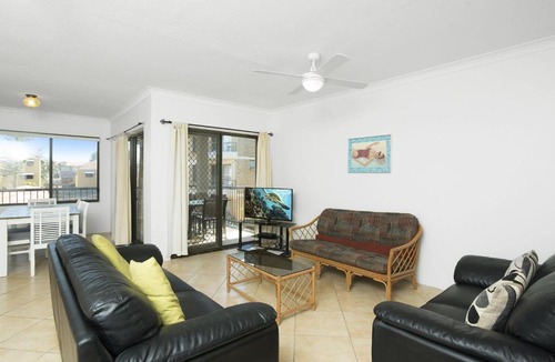 Bilinga Apartment | Bilinga Gardens Unit 7