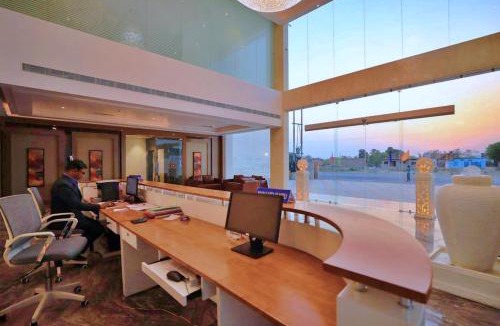 Chitrakoot Hotel | Bindiram Express by ShriGo Hotels