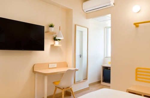 JP Nagar Hotel | Bloom Hotel - Jayanagar