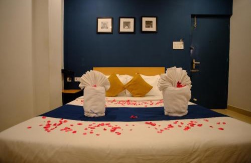 Nanganallur Hotel | Blue City Palace - Near Chennai Airport