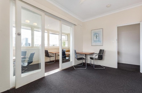 Waitara Hotel | Blue Gum Hotel